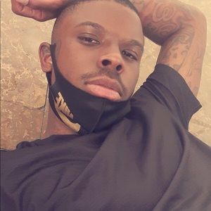 Meet your Posher, Malik